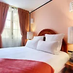 Daire Le Ferdinand - Le Marais Serviced Paris